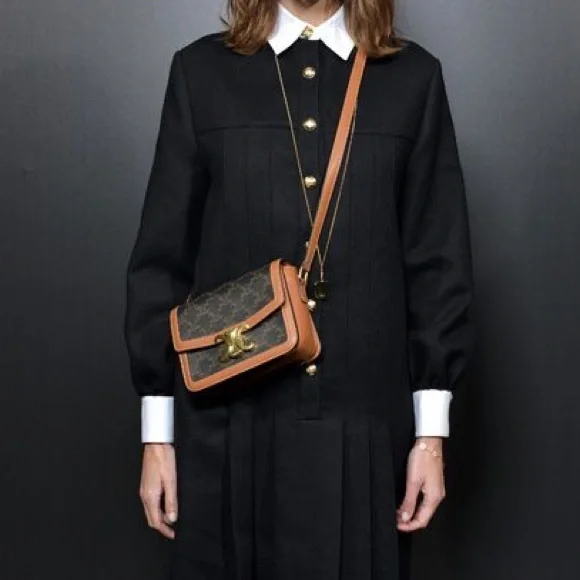 BRAND NEW! Celine TEEN TRIOMPHE BAG IN TRIOMPHE CANVAS AND CALFSKIN - Picture 6 of 16